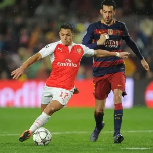 Clash of Stars: Sanchez vs. Busquets - Arsenal vs. Barcelona, UEFA Champions League