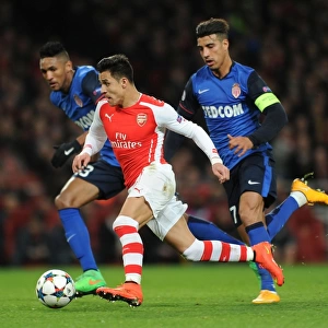 Clash of Stars: Sanchez vs. Dirar, Martial - Arsenal vs. Monaco, UEFA Champions League 2015