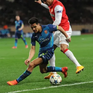 Clash of Stars: Sanchez vs. Dirar in Monaco vs. Arsenal UEFA Champions League Showdown