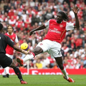 Clash of Titans: Adebayor vs. Evra in the Intense Arsenal vs. Manchester United Rivalry (3/11/2007)