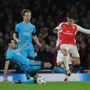 Clash of Titans: Alexis Sanchez Outwits Sergio Busquets in the Champions League Showdown Clash of Titans: Alexis Sanchez Outwits Sergio Busquets in the Champions League Showdown