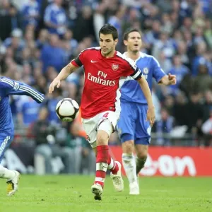 Clash of Titans: Fabregas vs Essien in FA Cup Semi-Final Showdown - Arsenal 1:2 Chelsea (2009) Clash of Titans: Fabregas vs Essien in FA Cup Semi-Final Showdown - Arsenal 1:2 Chelsea (2009)