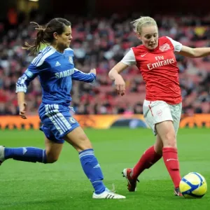 Clash of Titans: Kim Little vs. Claire Rafferty in Arsenal Ladies vs. Chelsea FC Showdown