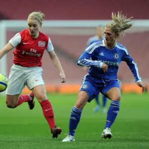 Clash of Titans: Kim Little vs. Laura Coombs - Arsenal Ladies vs. Chelsea FC Showdown