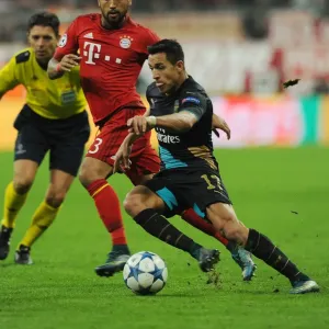Clash of Titans: Sanchez vs. Vidal - Bayern Munich vs. Arsenal, UEFA Champions League 2015-16: A Battle at Allianz Arena Clash of Titans: Sanchez vs. Vidal - Bayern Munich vs. Arsenal, UEFA Champions League 2015-16: A Battle at Allianz Arena