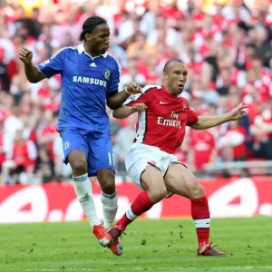 Clash of Titans: Silvestre vs. Drogba in the FA Cup Semi-Final Showdown - Arsenal 1:2 Chelsea at Wembley Stadium (April 18, 2009) Clash of Titans: Silvestre vs. Drogba in the FA Cup Semi-Final Showdown - Arsenal 1:2 Chelsea at Wembley Stadium (April 18, 2009)