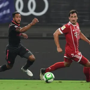 Clash of Titans: Theo Walcott vs. Mats Hummels - Bayern Munich vs. Arsenal Pre-Season Friendly
