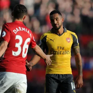 Clash of Titans: Walcott vs. Darmian - Manchester United vs. Arsenal Premier League Showdown (2016-17) Clash of Titans: Walcott vs. Darmian - Manchester United vs. Arsenal Premier League Showdown (2016-17)