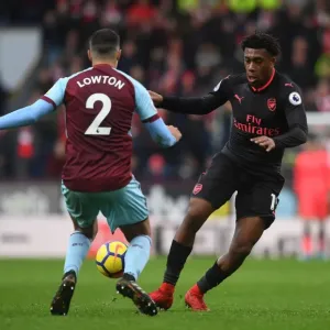 Season 2017-18 Prints: Burnley v Arsenal 2017-18