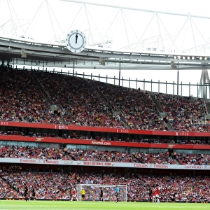 Clock End Stand. Arsenal 1: 1 AC Milan. Emirates Cup, pre season. Emirates Stadium