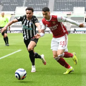 Behind Closed Doors: Martinelli vs. Murphy Clash - Arsenal's Battle at Newcastle, Premier League 2021