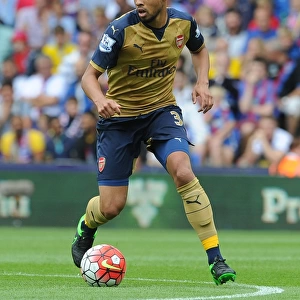 Coquelin in Action: Arsenal's Midfield Maestro Shines Against Crystal Palace in Premier League 2015-16