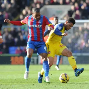 Coquelin vs. Puncheon: Intense Battle in Crystal Palace vs. Arsenal Premier League Clash