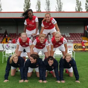 Daniell Carter, Kim Little, Jordan Nobbs, Ellen White, Steph Houghton, Emma Bynre Daniell Carter, Kim Little, Jordan Nobbs, Ellen White, Steph Houghton, Emma Bynre