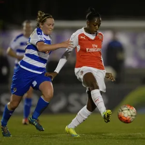 Danielle Carter (Arsenal) Rachel Rowe (Reading). Arsenal Ladies 3: 1 Reading FC Women