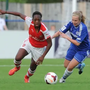 Danielle Carter Outruns Anne Meiwald: A Thrilling Moment from the Chelsea vs. Arsenal WSL Match