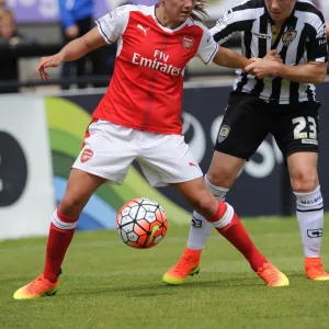 Danielle van de Donk (Arsenal Ladies) Laura Bassett (Notts County). Arsenal Ladies 2