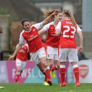 Danielle van de Donk Scores the Winning Goal for Arsenal against Tottenham Hotspur in FA Cup 2017