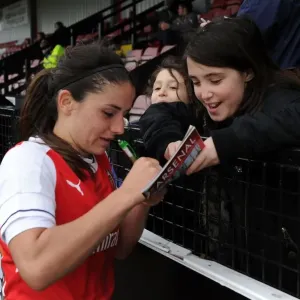 Danielle van de Donk Signing Autographs: Arsenal Ladies vs. Tottenham Hotspur Ladies FA Cup 2017
