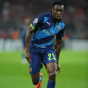 Danny Welbeck in Action: Arsenal vs. Borussia Dortmund, UEFA Champions League (2014-15)