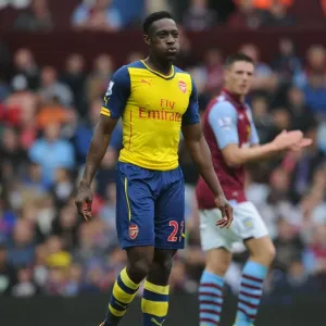 Danny Welbeck in Action: Arsenal vs. Aston Villa, Premier League 2014-15