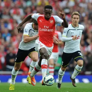 Danny Welbeck in Action: Arsenal vs. Tottenham, Premier League 2014-15