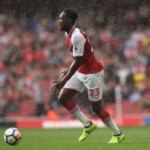 Danny Welbeck in Action: Arsenal vs AFC Bournemouth, Premier League 2017-18