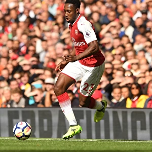 Danny Welbeck in Action: Arsenal vs AFC Bournemouth, Premier League 2017-18