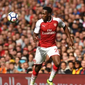 Danny Welbeck in Action: Arsenal vs AFC Bournemouth, Premier League 2017-18