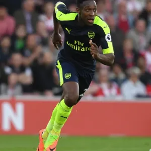 Danny Welbeck in Action: Southampton vs. Arsenal, Premier League 2016-17