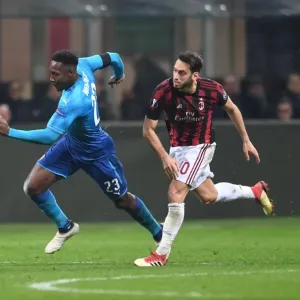 Danny Welbeck (Arsenal) Hakan Calhanoglu (AC Milan) Danny Welbeck (Arsenal) Hakan Calhanoglu (AC Milan)