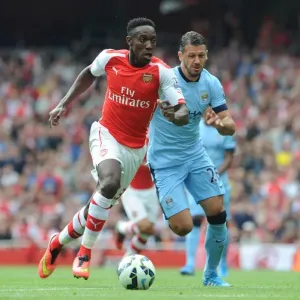 Danny Welbeck Outpaces Martin Demichelis: Arsenal vs Manchester City, Premier League 2014-15