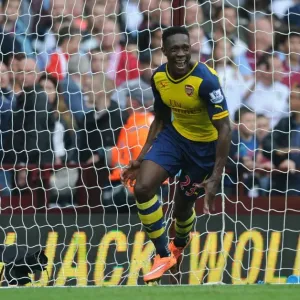 Danny Welbeck Scores His Second Goal: Arsenal's Triumph at Aston Villa, Premier League 2014-15