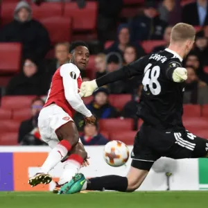 Danny Welbeck vs. Denis Scherbitski: Battle at the Emirates - Arsenal FC vs. BATE Borisov, UEFA Europa League