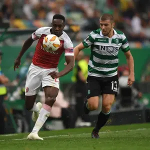 Danny Welbeck vs. Radosav Petrovic: Clash in the Europa League between Sporting CP and Arsenal Danny Welbeck vs. Radosav Petrovic: Clash in the Europa League between Sporting CP and Arsenal