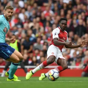 Danny Welbeck's Brace: Arsenal's 3-0 Lead over AFC Bournemouth (2017-18)