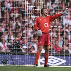 Defiant Lehmann in FA Community Shield Loss to Chelsea, 2005