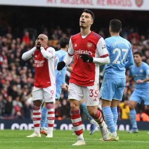 Dejected Martinelli Misses Opportunity: Arsenal vs Manchester City, Premier League 2021-22