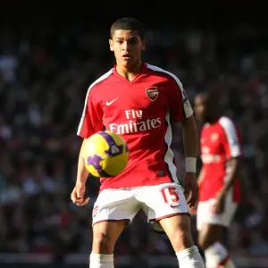 Denilson in Action: Arsenal vs. Sunderland, 0-0 Barclays Premier League Draw at Emirates Stadium (2009) Denilson in Action: Arsenal vs. Sunderland, 0-0 Barclays Premier League Draw at Emirates Stadium (2009)