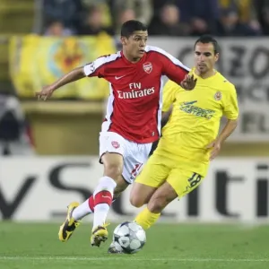 Denilson (Arsenal) Angel Lopez (Villarreal) Denilson (Arsenal) Angel Lopez (Villarreal)