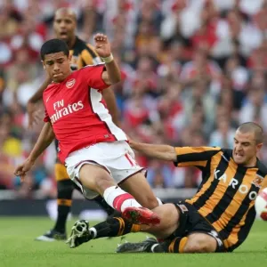 Denilson (Arsenal) Dean Marney (Hull) Denilson (Arsenal) Dean Marney (Hull)