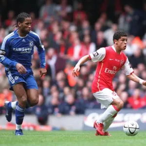 Denilson (Arsenal) and Didier Drogba (Chelsea) Print