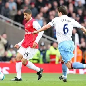 Denilson (Arsenal) Gareth Barry (Villa) Denilson (Arsenal) Gareth Barry (Villa)
