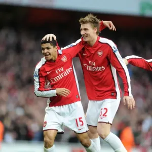Denilson and Bendtner: Arsenal's Unforgettable 1st Goal Duo vs. West Ham United (2:0) Denilson and Bendtner: Arsenal's Unforgettable 1st Goal Duo vs. West Ham United (2:0)