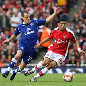 Denilson vs. Leon Osman: Arsenal's 3-1 Victory Over Everton in the Barclays Premier League, Emirates Stadium, 18/10/08