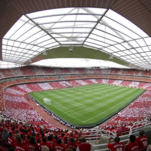 Dennis Bergkamp Farewell: Arsenal vs. Ajax (2006) - Emirates Stadium: A Legend's Testimonial (22/7/06)