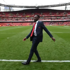 Determined Danny Welbeck: Arsenal's Victory Celebration vs Brighton & Hove Albion (2018-19) Determined Danny Welbeck: Arsenal's Victory Celebration vs Brighton & Hove Albion (2018-19)