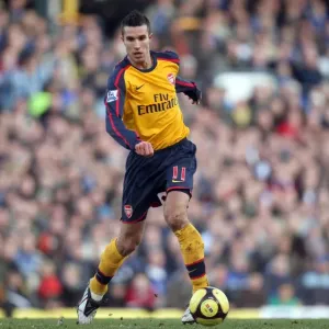 Determined Robin van Persie Leads Arsenal to 0:0 Draw in FA Cup 4th Round Against Cardiff City Determined Robin van Persie Leads Arsenal to 0:0 Draw in FA Cup 4th Round Against Cardiff City