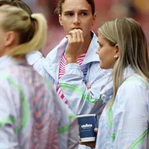 Determined Viviane Miedema: Arsenal Women's Star Focuses on Victory Against Liverpool Women (2023-24 Barclays Women's Super League, Emirates Stadium) Determined Viviane Miedema: Arsenal Women's Star Focuses on Victory Against Liverpool Women (2023-24 Barclays Women's Super League, Emirates Stadium)