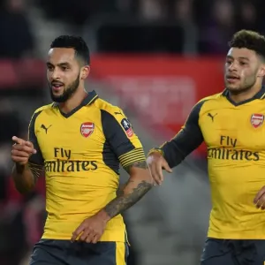 Double Trouble: Walcott and Oxlade-Chamberlain's FA Cup Goals Lead Arsenal to Victory over Southampton Double Trouble: Walcott and Oxlade-Chamberlain's FA Cup Goals Lead Arsenal to Victory over Southampton